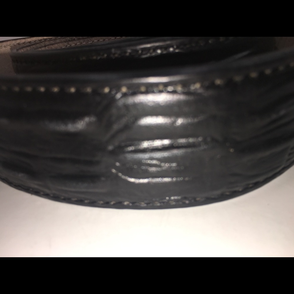🌹HP🌹 Crocodile Print Leather Belt Black Color ✨NEW - Picture 3 of 3